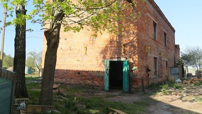На Чернігівщині чоловік зміг вибратися з могили після того, як його розстріляли росіяни На Чернігівщині чоловік зміг вибратися з могили після того, як його розстріляли росіяни