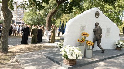 Памʼятник загиблим розвідникам Черкаси