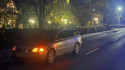 У водія 0,78 проміле: поблизу Рахова автомобіль наїхав на велосипедистку