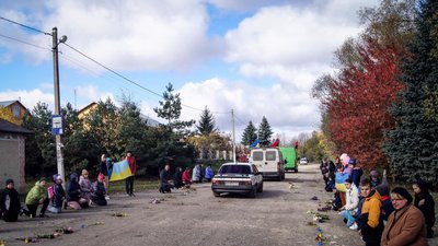 На Тернопільщині попрощалися із загиблими військовослужбовцями На Тернопільщині попрощалися із загиблими військовослужбовцями