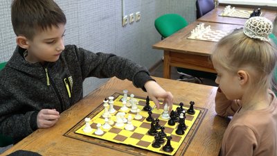 «Приміщення не вистачає»: у Полтаві хочуть створити міську шахово-шашкову школу