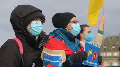 Уродженка Тернопільщини долучилась в Німеччині до акції на підтримку України Уродженка Тернопільщини долучилась в Німеччині до акції на підтримку України
