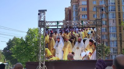 Митрополит ПЦУ Епіфаній провів богослужіння в тернопільському соборі