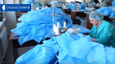 4 тисячі захисних костюмів для роботи лікарів з хворими на коронавірус пошиють у Чернігові