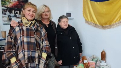 Миколаївські волонтерки збирають допомогу для однієї з бригад ЗСУ Миколаївські волонтерки збирають допомогу для однієї з бригад ЗСУ