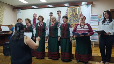 Єдина самодіяльна оперна студія: у Луцьку відзначили пам'ять засновника співаних колективів Олександра Головерси Єдина самодіяльна оперна студія: у Луцьку відзначили пам'ять засновника співаних колективів Олександра Головерси