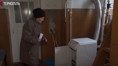 Жителі Травневого на Тернопільщині, які не опалюють газом, не хочуть платити за його доставку