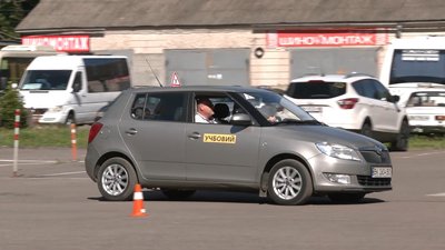 Посвідчення по-новому: як у Рівному діють нові правила навчання в автошколах