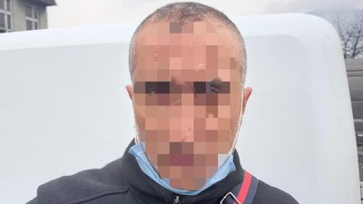 На Закарпатті повідомили про підозру іноземцю, який планував переправити через кордон двох нелегалів