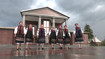 суспільство