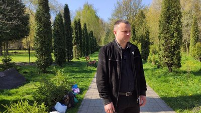 У Тернополі висадили дерева на честь загиблих на виробництві У Тернополі висадили дерева на честь загиблих на виробництві