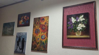 "Літо в Моєму Криму": у Миколаєві відкрилася виставка художниці Олександри Березовенко "Літо в Моєму Криму": у Миколаєві відкрилася виставка художниці Олександри Березовенко