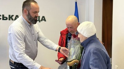 У Смілі рідним загиблих бійців вручили нагороди