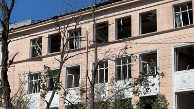 Наслідки ракетного удару. Влада та підприємці Миколаєва фіксують збитки Наслідки ракетного удару. Влада та підприємці Миколаєва фіксують збитки