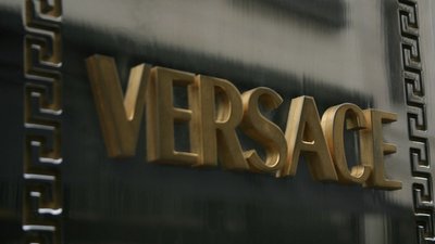 Versace пропустять тиждень моди в Мілані