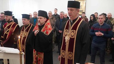 Поліцейські Тернопільщини вшанували пам'ять трьох загиблих побратимів Поліцейські Тернопільщини вшанували пам'ять трьох загиблих побратимів