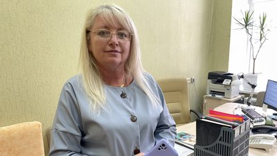 Світлана Карапиш, директорка ліцею №1 у Полтаві Світлана Карапиш, директорка ліцею №1 у Полтаві