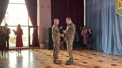 урочистості урочистості