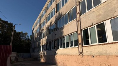Ліцей «Михайлівський» в Одесі, який відновлюють після пошкодження внаслідок атаки РФ