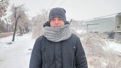 Жителі Кривого Рогу розповіли про те, як пережили ракетну атаку Жителі Кривого Рогу розповіли про те, як пережили ракетну атаку