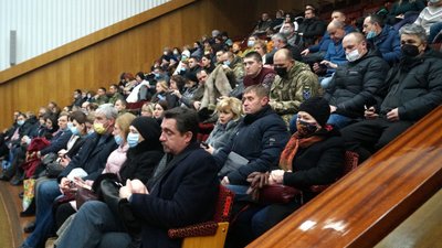 Дві війни за незалежність України. У Дніпрі презентували фільм "Шлях поколінь" Дві війни за незалежність України. У Дніпрі презентували фільм "Шлях поколінь"