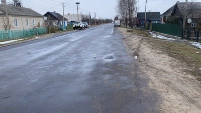Місце аварії у селі Седлище, де під колеса авто потрапив 10-річний школяр, 17 березня 2025 Місце аварії у селі Седлище, де під колеса авто потрапив 10-річний школяр, 17 березня 2025