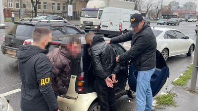 У Харкові затримали квартирних крадіїв, які працювали у трьох областях — поліція