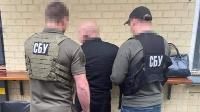 На Черкащині адвокат вимагав гроші з військового ЗСУ (фото) На Черкащині адвокат вимагав гроші з військового ЗСУ (фото)