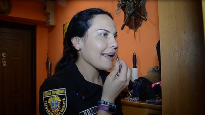 Волонтерка, мама трьох дітей: тернополянка у 36 років стала дільничною офіцеркою Волонтерка, мама трьох дітей: тернополянка у 36 років стала дільничною офіцеркою