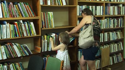 Потрапили під санкції: з черкаських бібліотек вилучають російську літературу