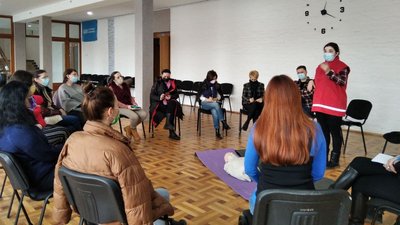 Працівники Житомирської філії Суспільного вчилися надавати першу домедичну допомогу Працівники Житомирської філії Суспільного вчилися надавати першу домедичну допомогу