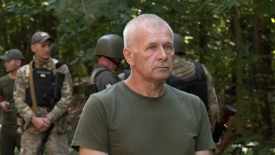 На Волині добровольці навчалися стрільби та домедичної допомоги На Волині добровольці навчалися стрільби та домедичної допомоги