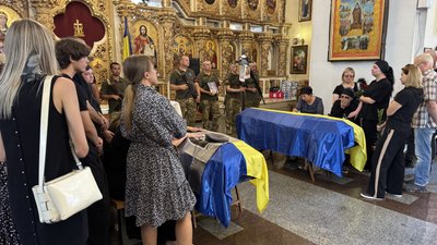 У Полатві попрощались з Максимом Бакшанським та Володимиром Дейнекою