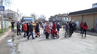 В Одесі люди перекривали дорогу через відключення води