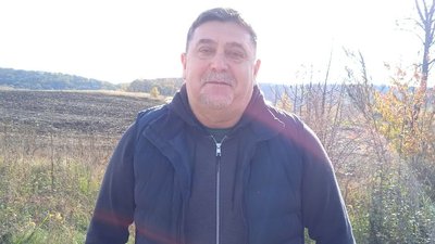"Запізнилися з прибиранням соняшника". Як проходять осінньо-польові роботи на Сумщині "Запізнилися з прибиранням соняшника". Як проходять осінньо-польові роботи на Сумщині