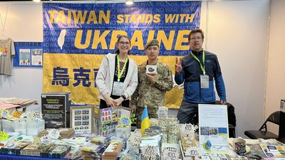 Як бахмутянка підтримує Україну з Тайваню