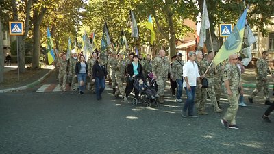 "Такі свята об’єднують". На Одещині пройшов Марш до Дня захисника України "Такі свята об’єднують". На Одещині пройшов Марш до Дня захисника України