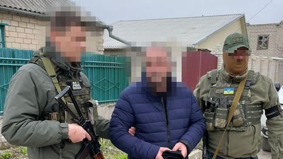 СБУ затримала колаборанта-псевдоправоохоронця, який переховувався після звільнення Херсона