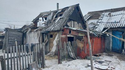 Продають худобу за безцінь, але виїжджати не хочуть. Як мешканці Юнаківки оговтуються після обстрілу Продають худобу за безцінь, але виїжджати не хочуть. Як мешканці Юнаківки оговтуються після обстрілу