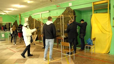На Житомирщині поліцейські перевіряють повідомлення про можливі порушення під час виборів (ОНОВЛЕНО)