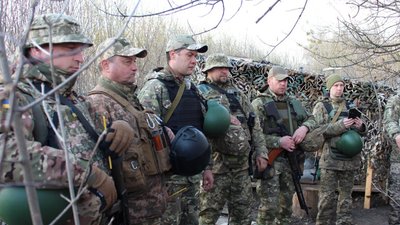 Як зустрічають Великдень та що робитимуть після свята військові Сумщини Як зустрічають Великдень та що робитимуть після свята військові Сумщини