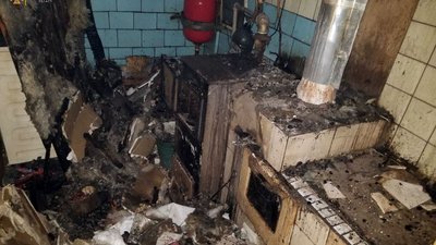Ймовірна причина пожежі - порушення правил пожежної безпеки при експлуатації пічного опалення.