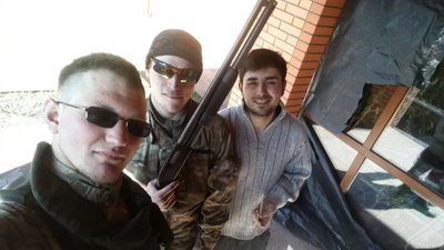 “Зізнаюсь у всіх злочинах”: військовий РФ розповів російським журналістам про вбивства мирних жителів на Київщині