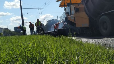 Капремонт на Соборності у Луцьку: зупинка руху і нові маршрути для тролейбусів