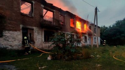 На Черкащині горів багатоквартирний будинок