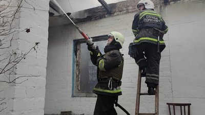 Внаслідок російських обстрілів на Херсонщині виникли дві пожежі протягом доби