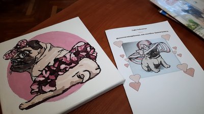 Софія написала книгу про Мопсика Софія написала книгу про Мопсика
