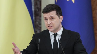 Зеленський хоче поділитися з Катаром досвідом України для проведення ЧС-2022. Що він сказав