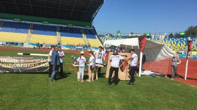 Більше тисячі школярів Житомирщини взяли участь у всеукраїнській акції "Рух – це життя" Більше тисячі школярів Житомирщини взяли участь у всеукраїнській акції "Рух – це життя"