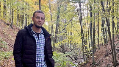 Житомирських рибалок попереджають про штрафи за вилов риби у зимувальних ямах
